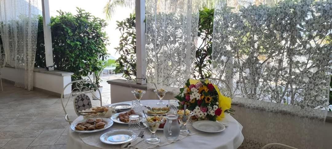 Casa Poesia Bed and Breakfast Torre San Giovanni Buitenkant foto